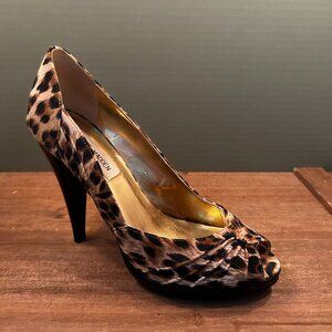 Steve Madden Womens Animal Print 4.5" Stiletto Heels Size 6M